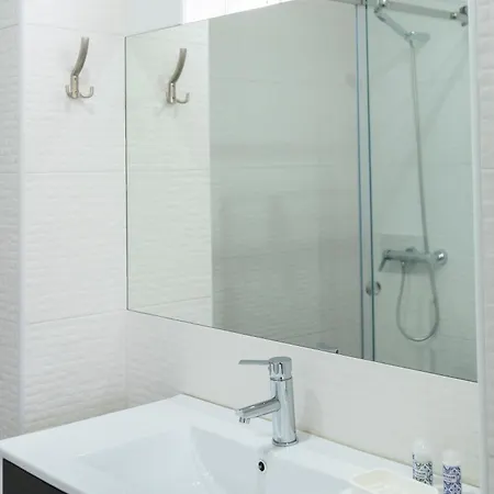 Casa Dos Terraços T2 Rc