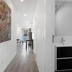 Casa Dos Terracos T2 Rc Apartment *