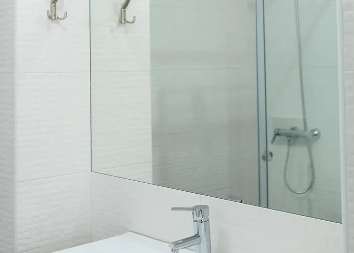 Casa Dos Terracos T2 Rc