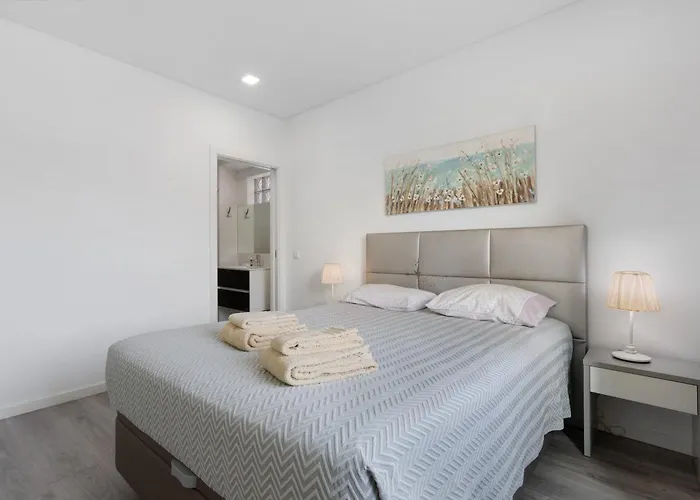 דירה Casa Dos Terracos T2 Rc *