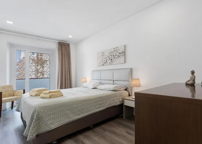 Casa Dos Terracos T2 Rc